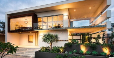 COME ILLUMINARE L'INGRESSO ESTERNO DELLA TUA ABITAZIONE